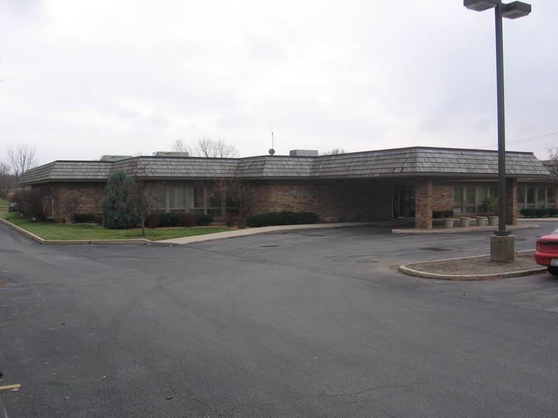 Primary Photo Of 222 Colorado Ave, Frankfort Medical For Sale