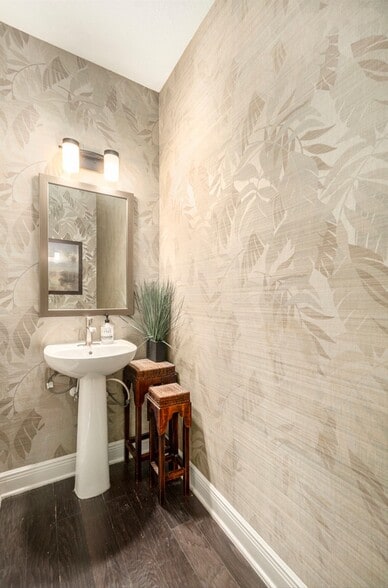 More Photos Of 5701 S Macdill Ave, Tampa Medical For Sale