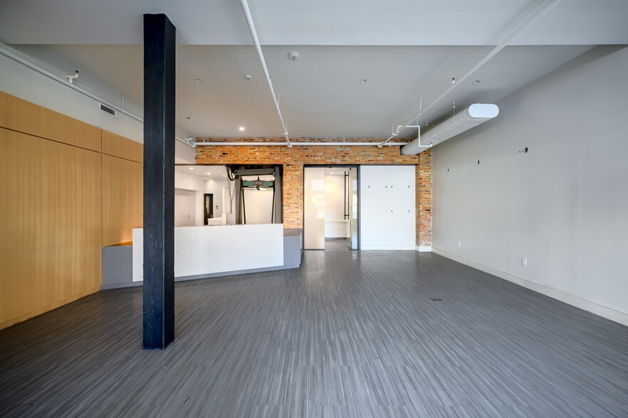 More Photos Of 107 W Hargett St, Raleigh Office For Lease