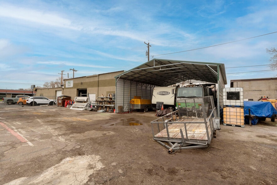 More Photos Of 3005 S Main St, Salt Lake City Auto Dealership For Sale