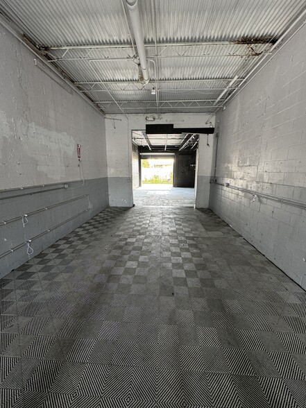 More Photos Of 1800-1812 SW 7th Ave, Pompano Beach Warehouse For Sale