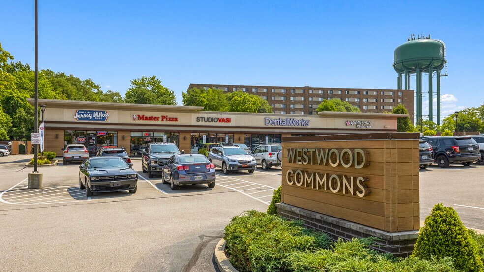 More Photos Of 13309-13359 Pearl Rd, Strongsville Storefront Retail Office For Lease