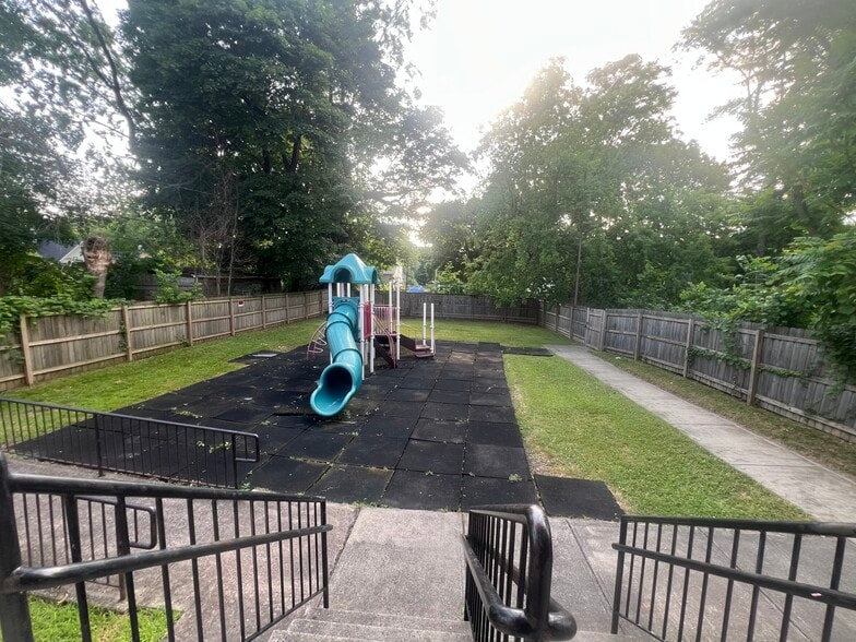 More Photos Of 1065 N Clinton Ave, Rochester Religious Facility For Sale