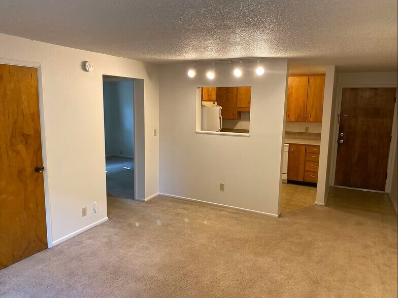 More Photos Of 804 NE 2nd St, Corvallis Apartments For Sale