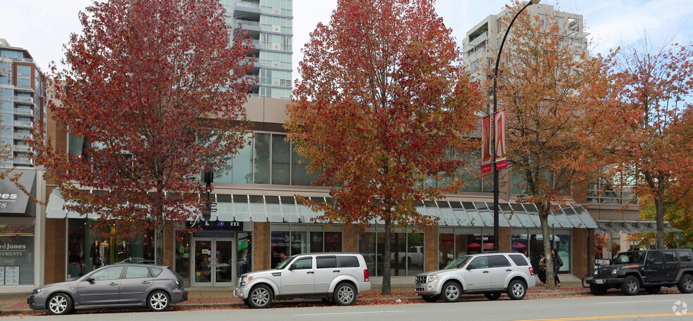 More Photos Of 1567-1577 Lonsdale Ave, North Vancouver Office For Lease