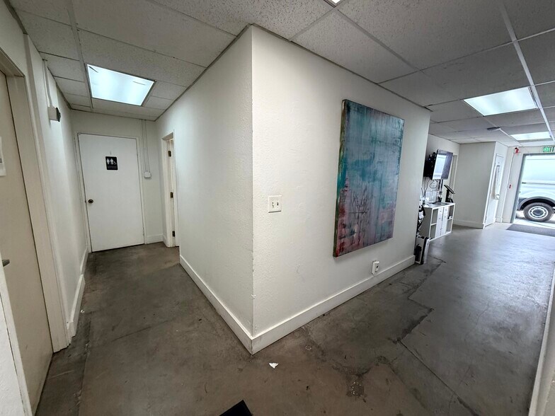 More Photos Of 1447 Santa Fe Ave, Long Beach Manufacturing For Sale