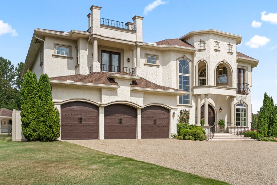 More Photos Of 220 Fincher Rd, Pauline Lodge Meeting Hall For Sale