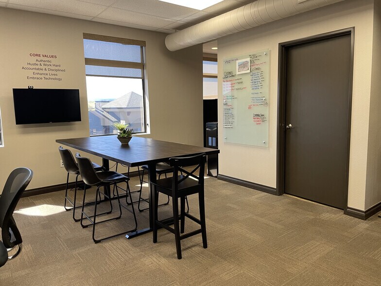 More Photos Of 755 Maleta Ln, Castle Rock Medical For Lease