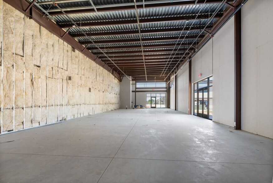 More Photos Of 3701 W State Highway 29, Georgetown General Retail For Lease