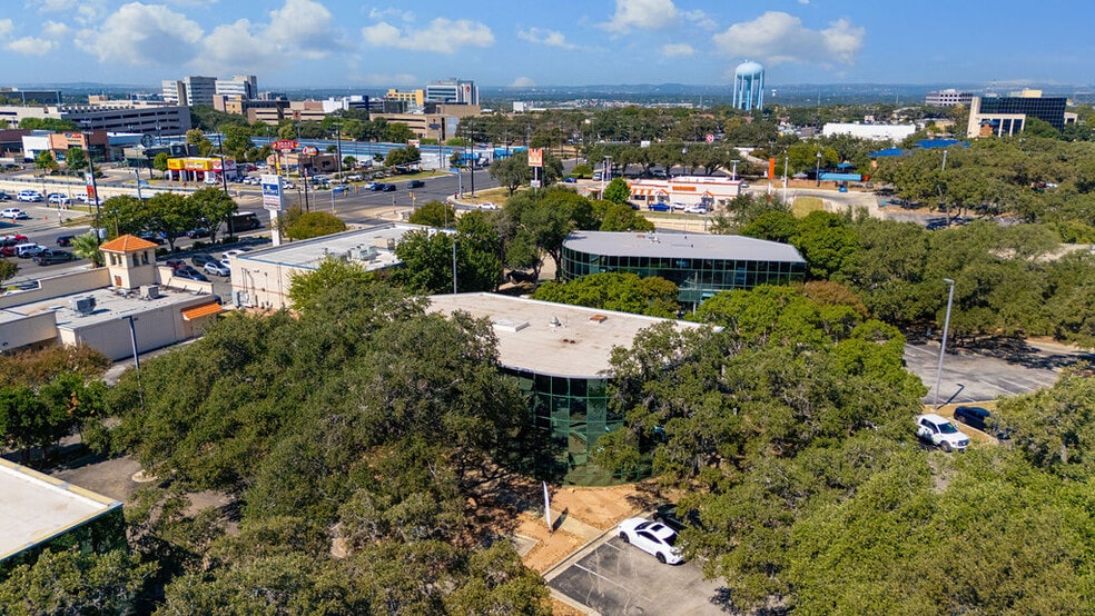More Photos Of 4242 Medical Dr, San Antonio Unknown For Lease
