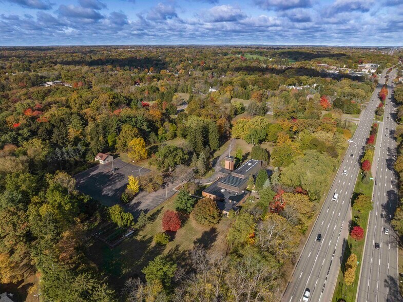 More Photos Of 1000 Cranbrook Rd, Bloomfield Hills Land For Sale