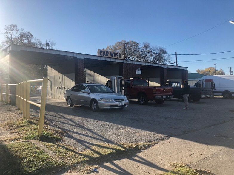 More Photos Of 4728 E Grand Ave, Dallas Freestanding For Sale