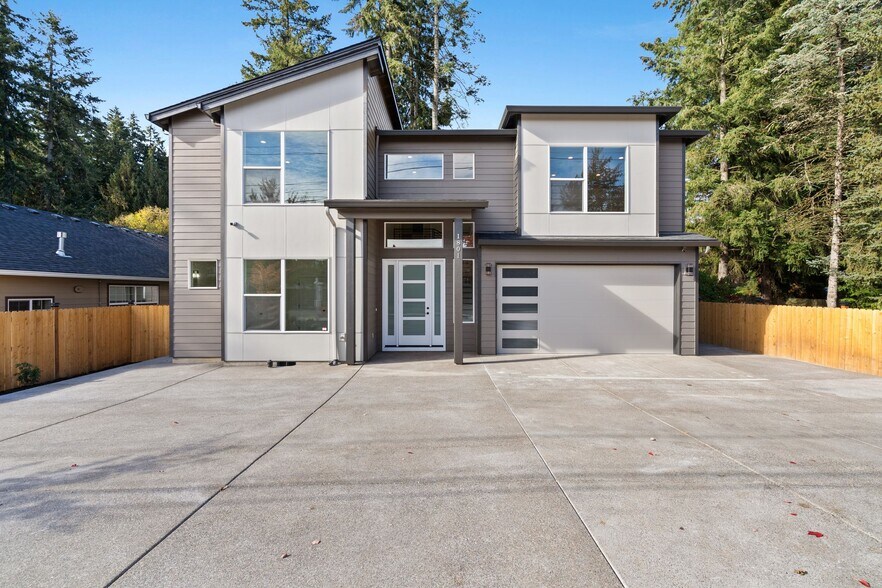 More Photos Of 1801 SE Brookwood Ave, Hillsboro Specialty For Sale