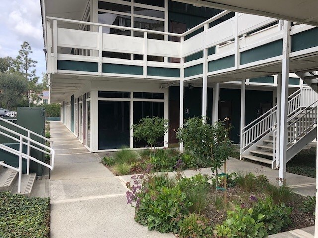 More Photos Of 4000 Palos Verdes Dr N, Rolling Hills Estates Unknown For Lease