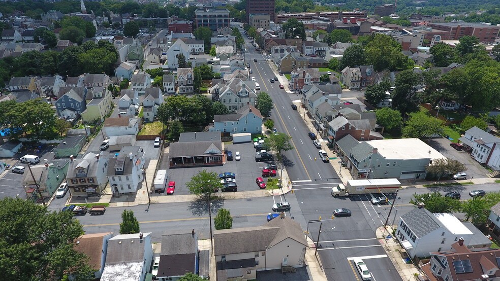 More Photos Of 746 N New St, Bethlehem Auto Repair For Sale