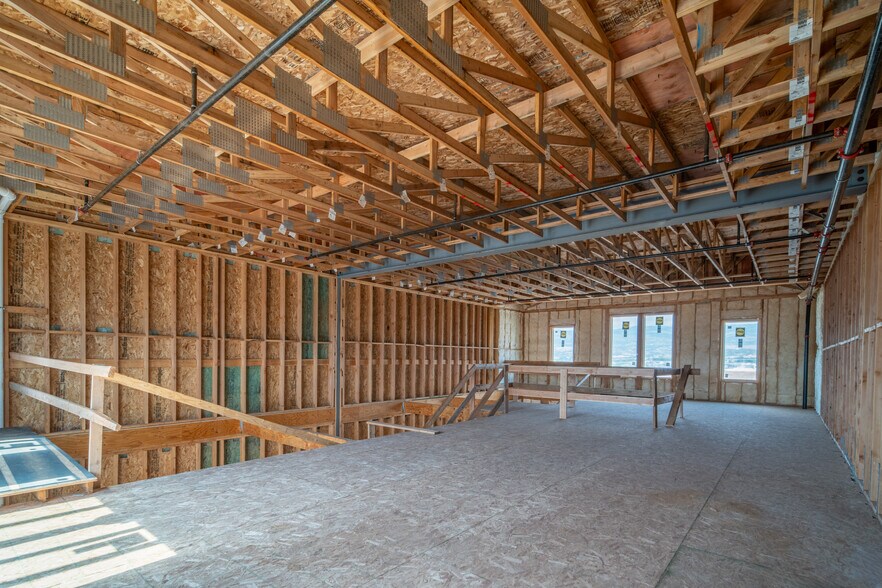 More Photos Of 1922 S Highway 40, Heber City Showroom For Sale