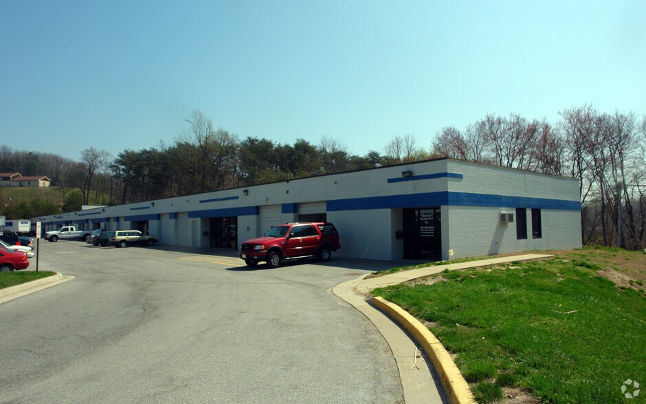 More Photos Of 6360 S Hanover Rd, Elkridge Warehouse For Lease