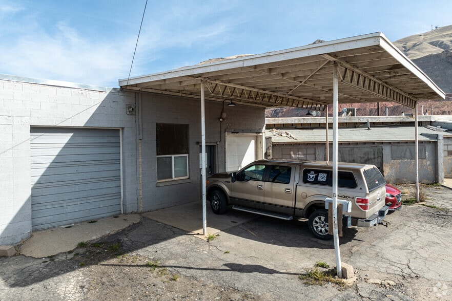 More Photos Of 1621 N Beck St, Salt Lake City Warehouse For Sale