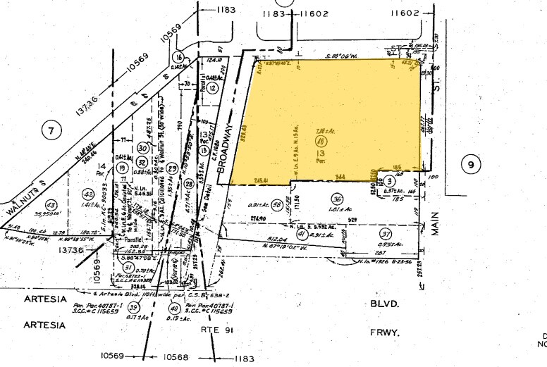 More Photos Of 101-111 W Walnut St, Gardena Light Distribution For Lease