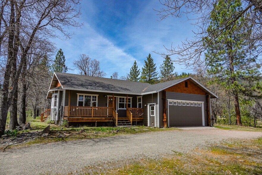 More Photos Of 2003 Kidder Creek Rd, Greenview Land For Sale