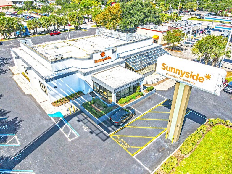 More Photos Of 1902 N Dale Mabry Hwy, Tampa Restaurant For Lease