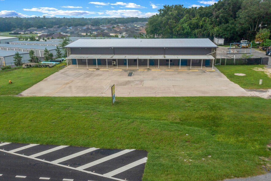 More Photos Of 9732 SE US Highway 441, Belleview Warehouse For Lease
