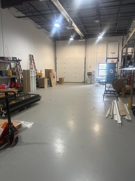 More Photos Of 1147 River Rd, Charlottesville Industrial For Lease