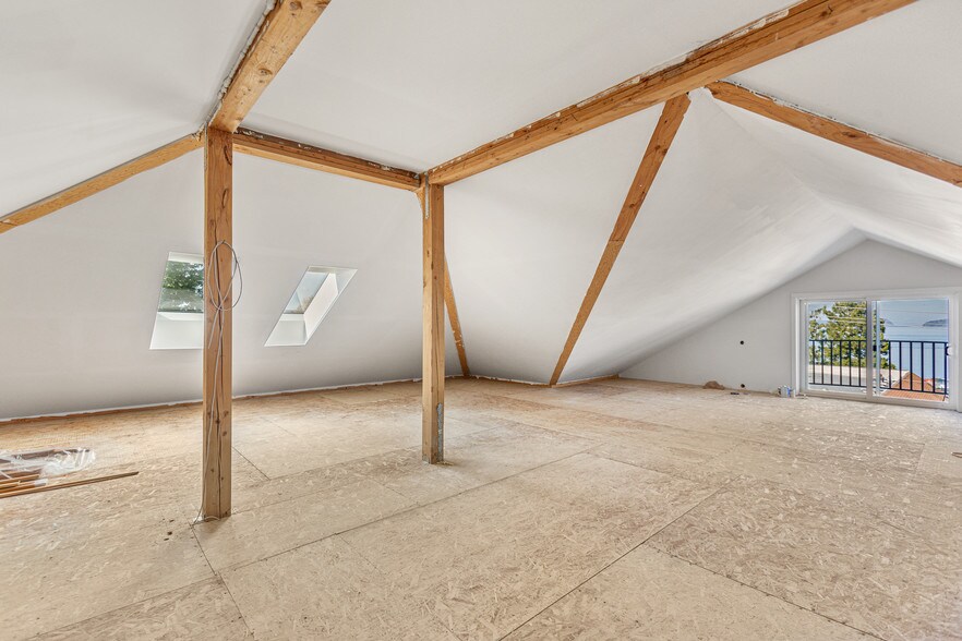 More Photos Of 829 2nd St, Mukilteo Office Residential For Sale