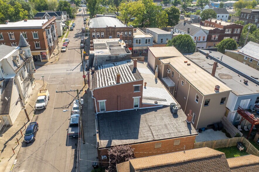 More Photos Of 6017-6019 Vine St, Cincinnati General Retail For Sale