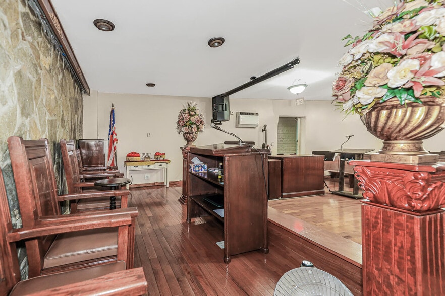 More Photos Of 2466 Webster Ave, Bronx Religious Facility For Sale