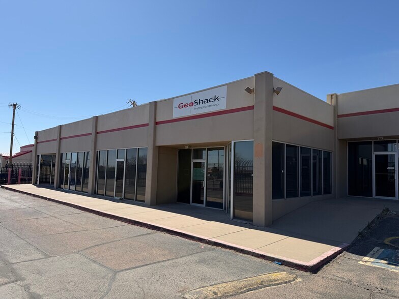 More Photos Of 6000 Welch Ave, El Paso Flex For Sale