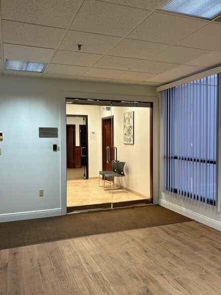 More Photos Of 7251 W Palmetto Park Rd, Boca Raton Medical For Sale