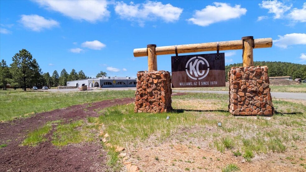 Primary Photo Of 2843 W Avenida de Luces, Williams Warehouse For Sale