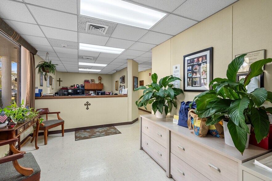 More Photos Of 7875 W McNab Rd, Tamarac Religious Facility For Sale