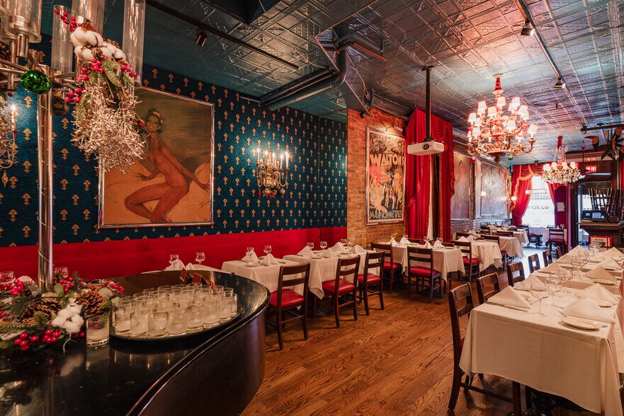 More Photos Of 414 W 42nd St, New York Apartments For Sale