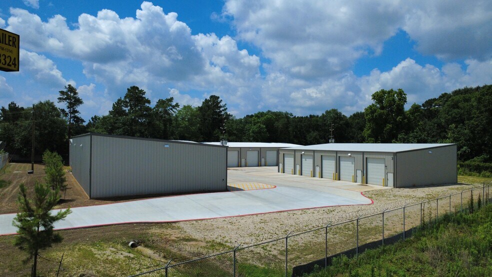 Primary Photo Of 200 Porter Rd, Conroe Unknown For Lease