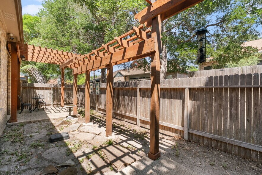 More Photos Of 8627 Cinnamon Creek Dr, San Antonio Medical For Sale