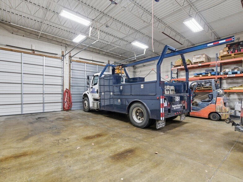 More Photos Of 2118 Carolina Place Dr, Fort Mill Warehouse For Sale