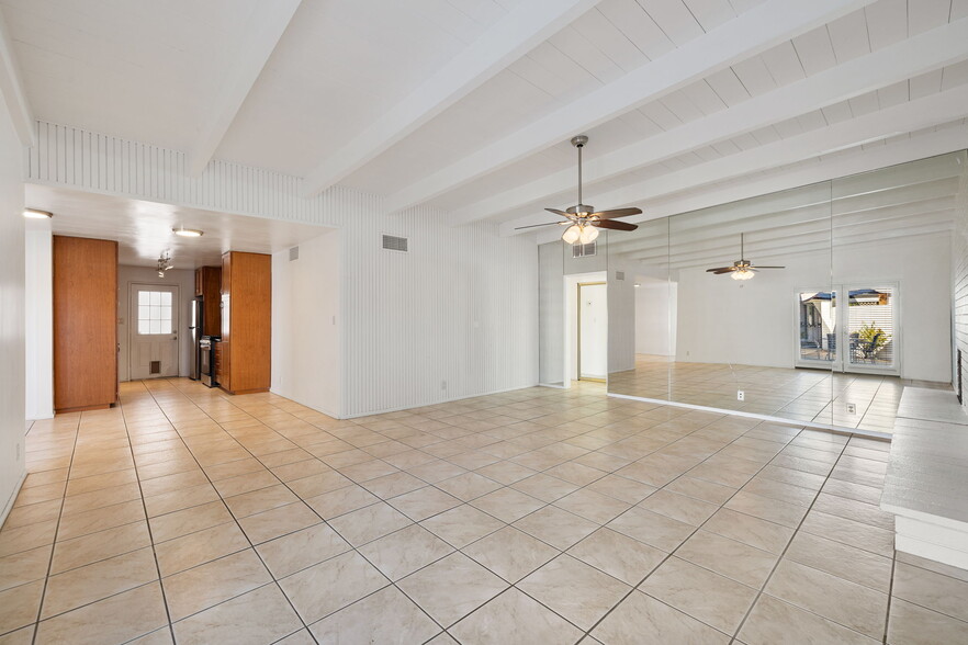 More Photos Of 2080 S Camino Real, Palm Springs Apartments For Sale