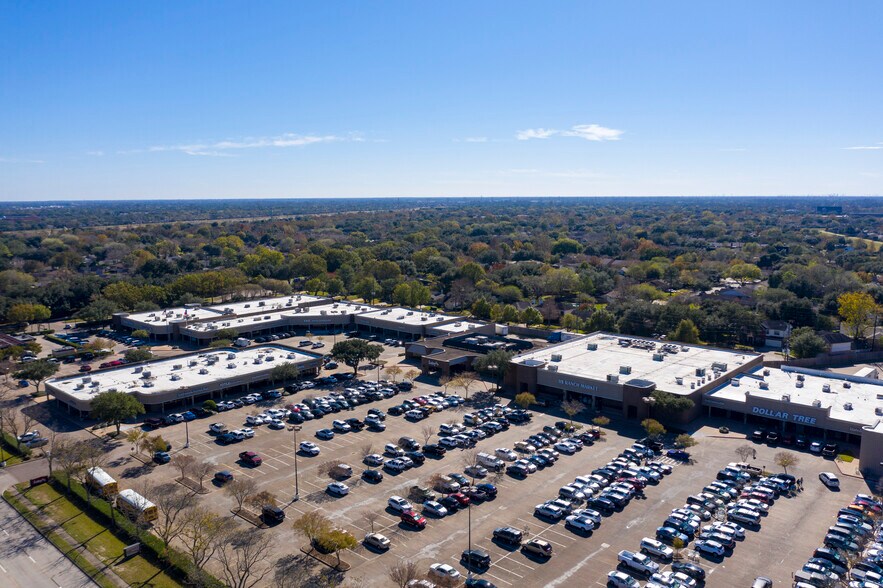 Primary Photo Of 3414-3650 Highway 6, Sugar Land Unknown For Lease