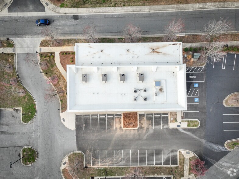 More Photos Of 3038 Driwood Ct, Charlotte Office For Lease