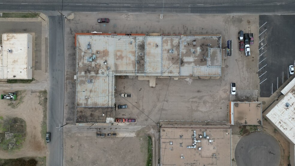 More Photos Of 4802-4816 Avenue Q, Lubbock Freestanding For Sale