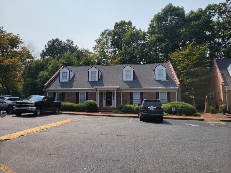 More Photos Of 555 Research Dr, Athens Office For Sale