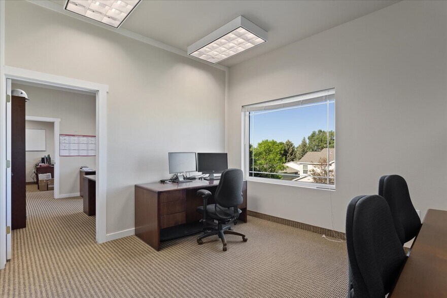 More Photos Of 1103 Old Town Ln, Cheyenne Office For Sale