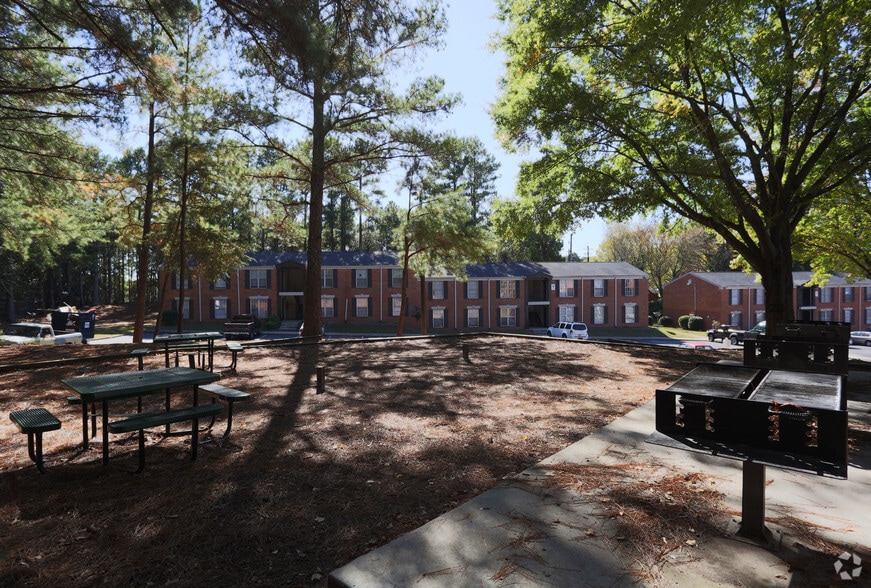 More Photos Of 360 Riverside Pkwy, Austell Apartments For Sale