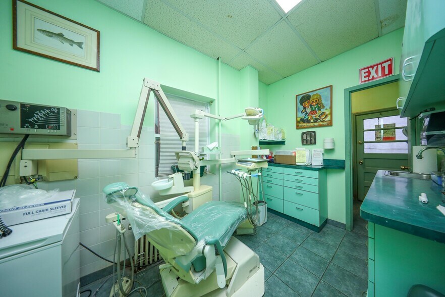 More Photos Of 1505 Gravesend Neck Rd, Brooklyn Apartments For Sale