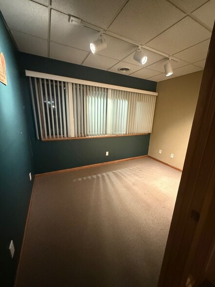 More Photos Of 5930 Seminole Centre Ct, Madison Office For Lease