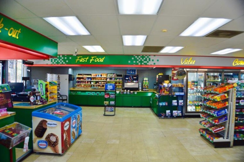 More Photos Of 9804-9844 W Girton Dr, Lakewood General Retail For Sale
