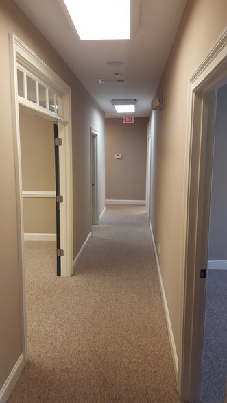 More Photos Of 5400 Laurel Springs Pky, Suwanee Office For Lease