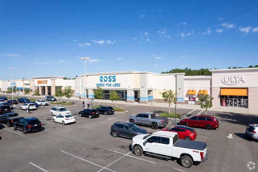 More Photos Of 9525 Argyle Forest Blvd, Jacksonville Unknown For Lease